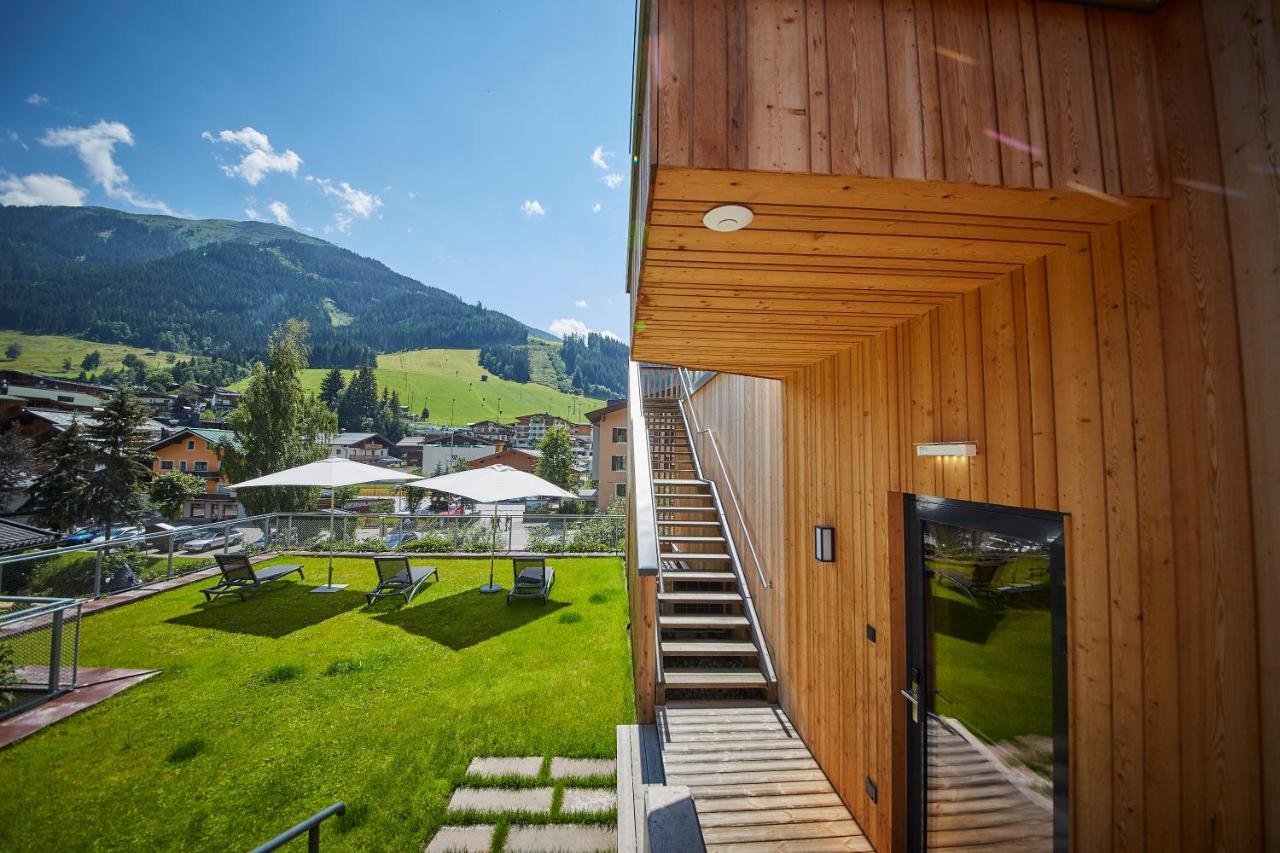 Thomsn-Alpine Rock Hotel Saalbach-Hinterglemm Exterior photo