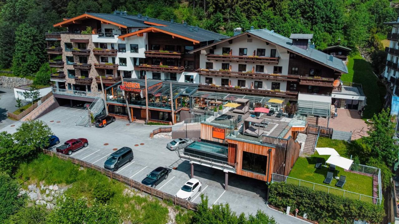 Thomsn-Alpine Rock Hotel Saalbach-Hinterglemm Exterior photo